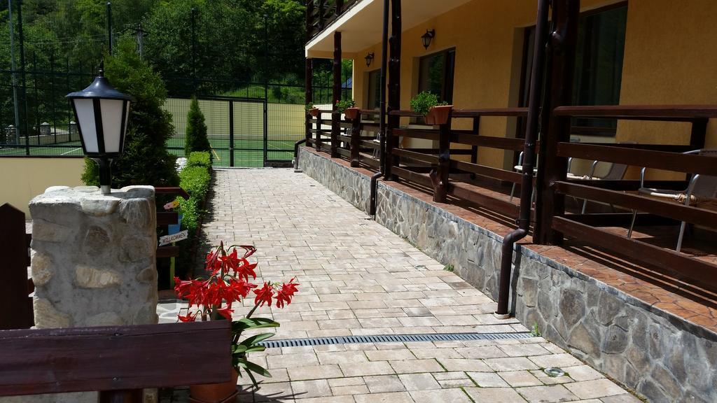 Pension Curmatura Stezii Răşinari Eksteriør bilde